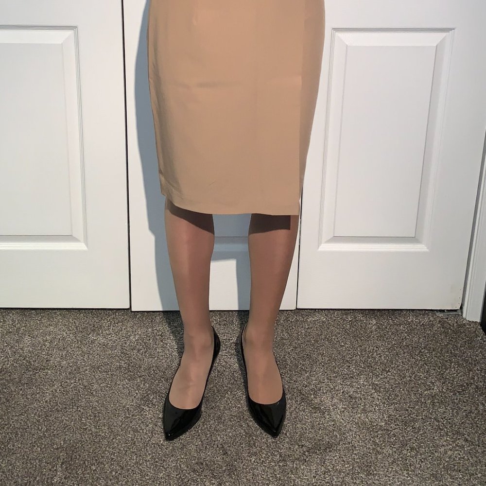Used Worthington Tan Wrap Skirt Size 6